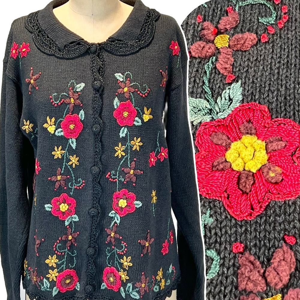 VINTAGE 90s woodland flower embroidered knit sweater cardigan button floral M